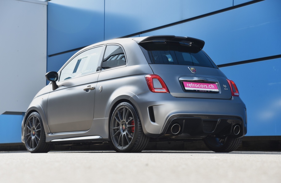 Abarth Biposto 695
