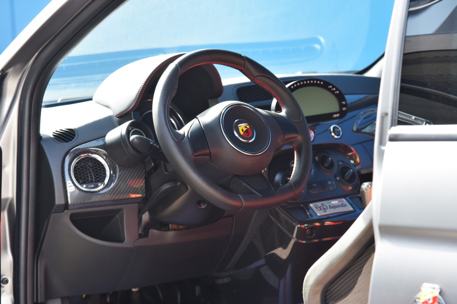 Abarth Biposto 695