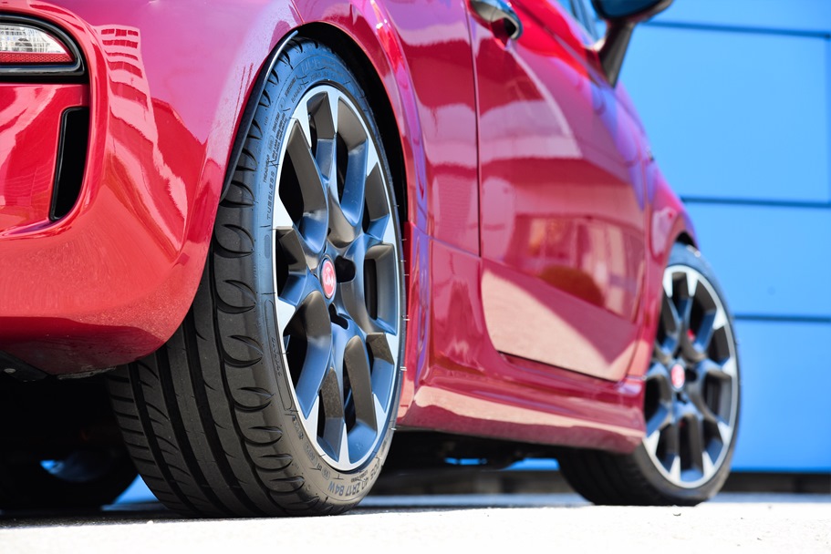 Abarth Competizione