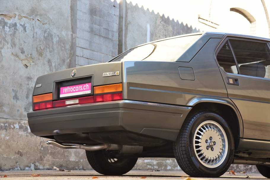 Alfa 90