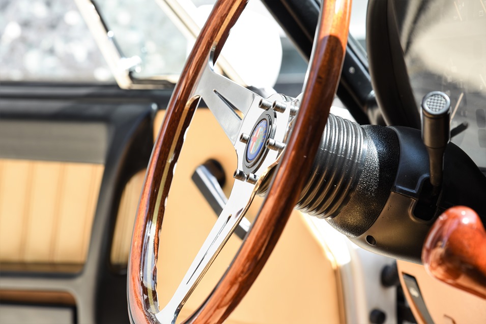 Alfa Romeo Spider 2.0