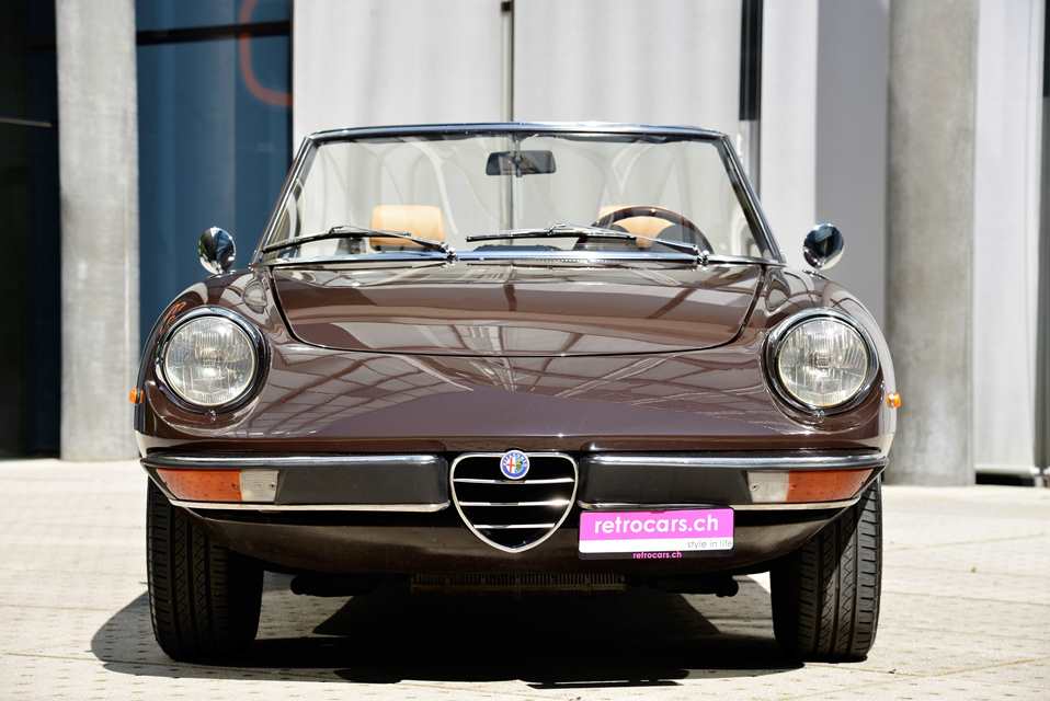 Alfa Romeo Spider 2000