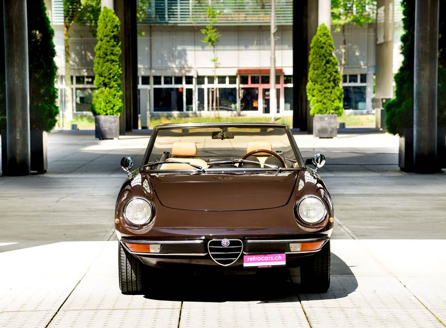 Alfa Romeo Spider 2000