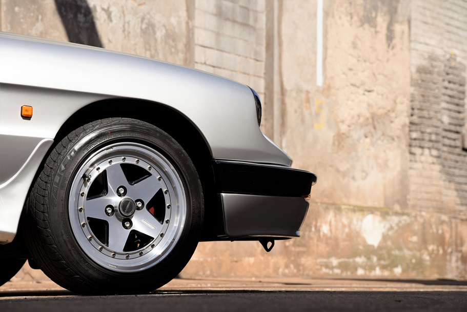 Alfa Spider QV Zender