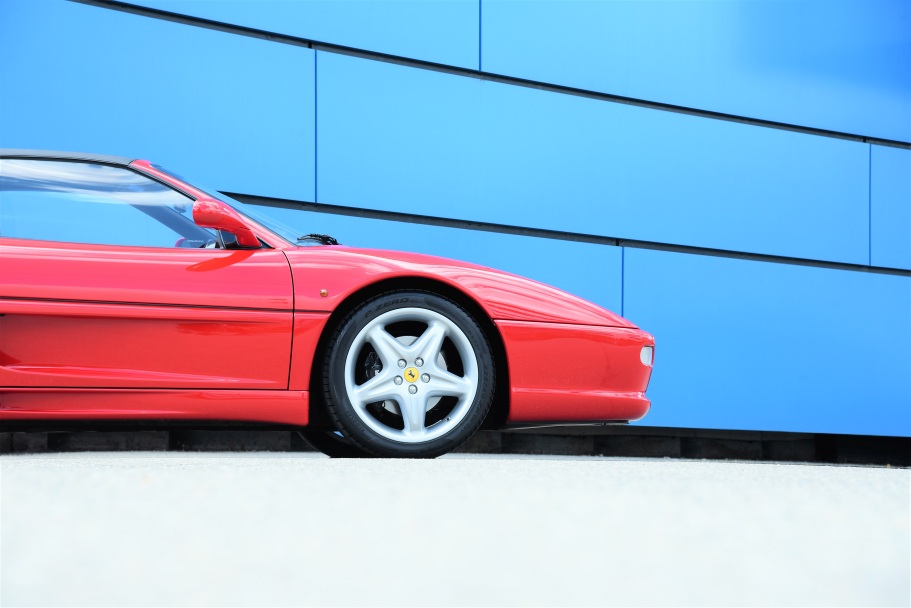 Ferrari 355 GTS