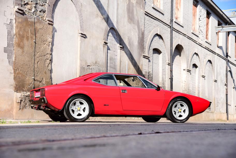Ferrari Dino 308 GT4