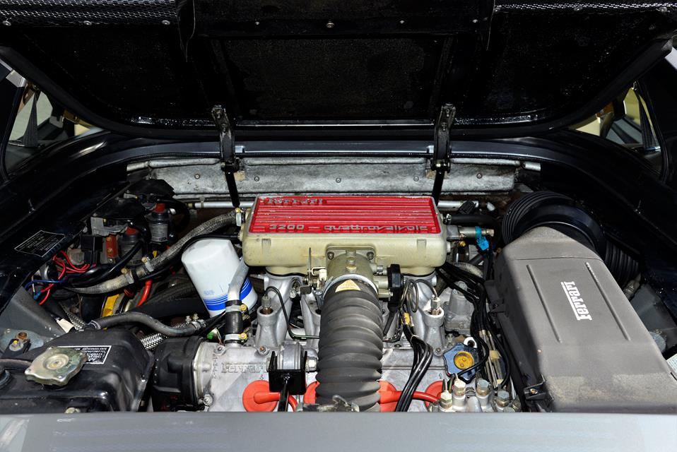 Ferrari Mondial 3.2 QV