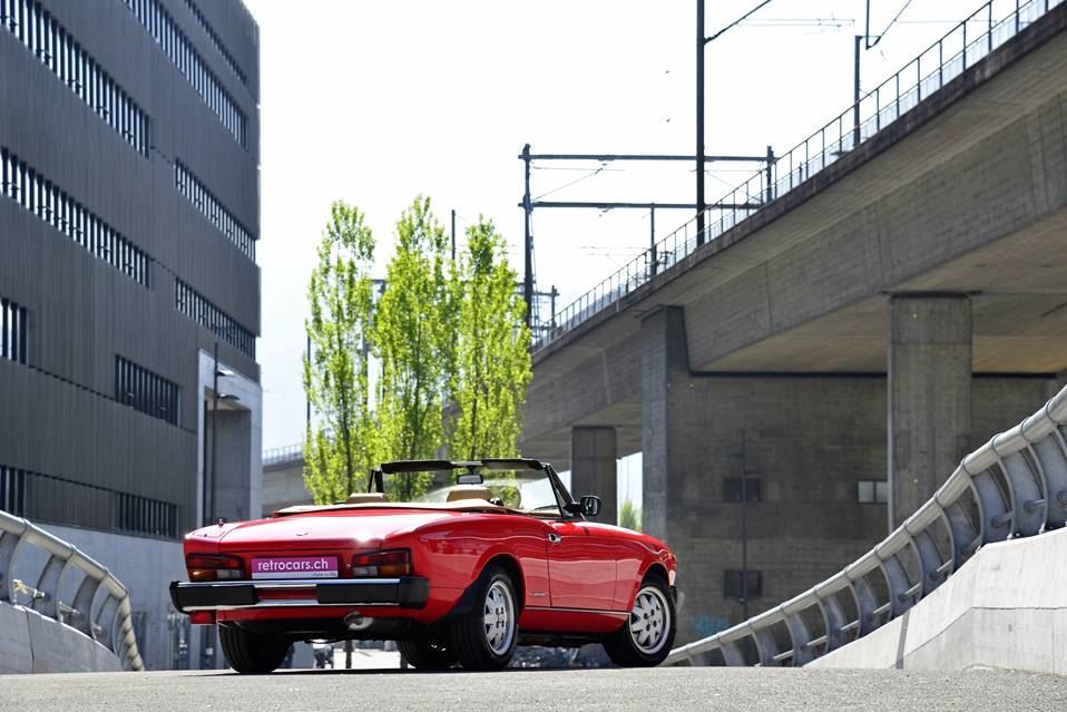 Fiat 124 DS Pininfarina Spider Europa Oldtimer - 1985