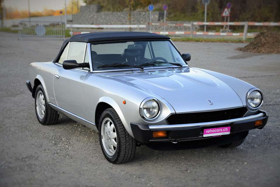 Fiat 124 Spider Europa DS