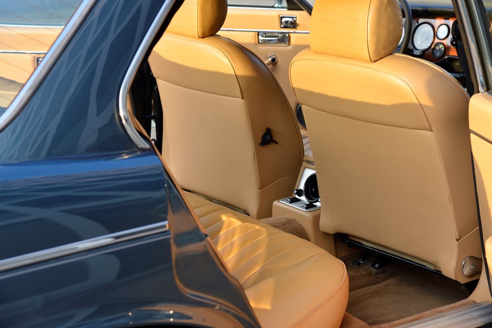 JAGUAR XJ12