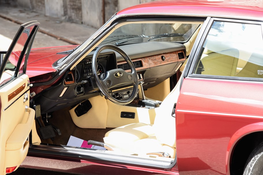Jaguar XJS