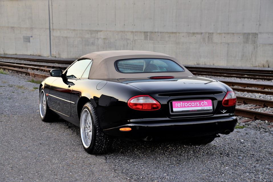 Jaguar XK8 Convertible