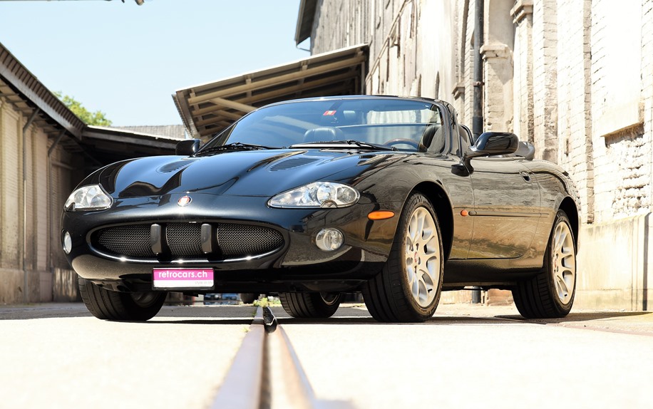 Jaguar XKR
