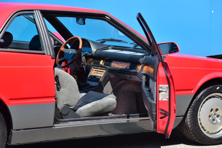 Maserati Karif