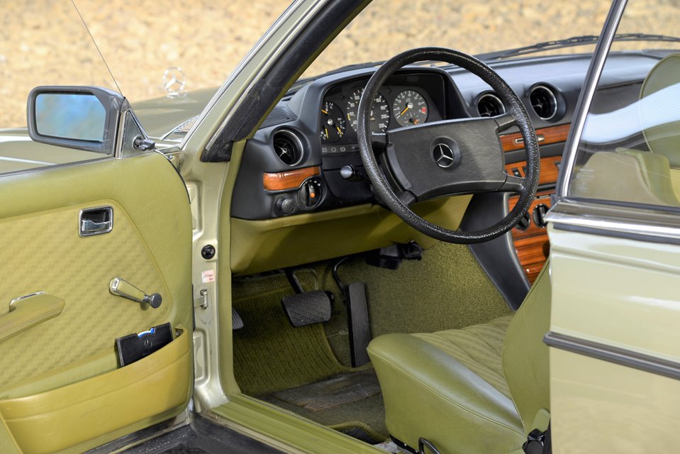 Mercedes Benz 280 CE