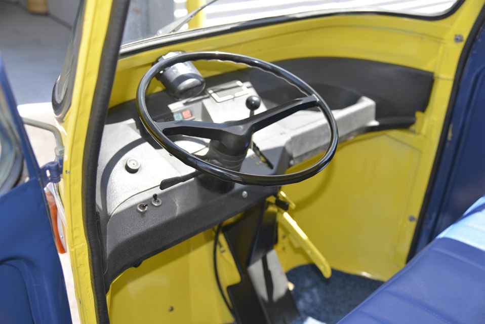 Piaggio Ape Calessino