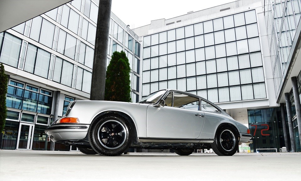Porsche 911 2.2s