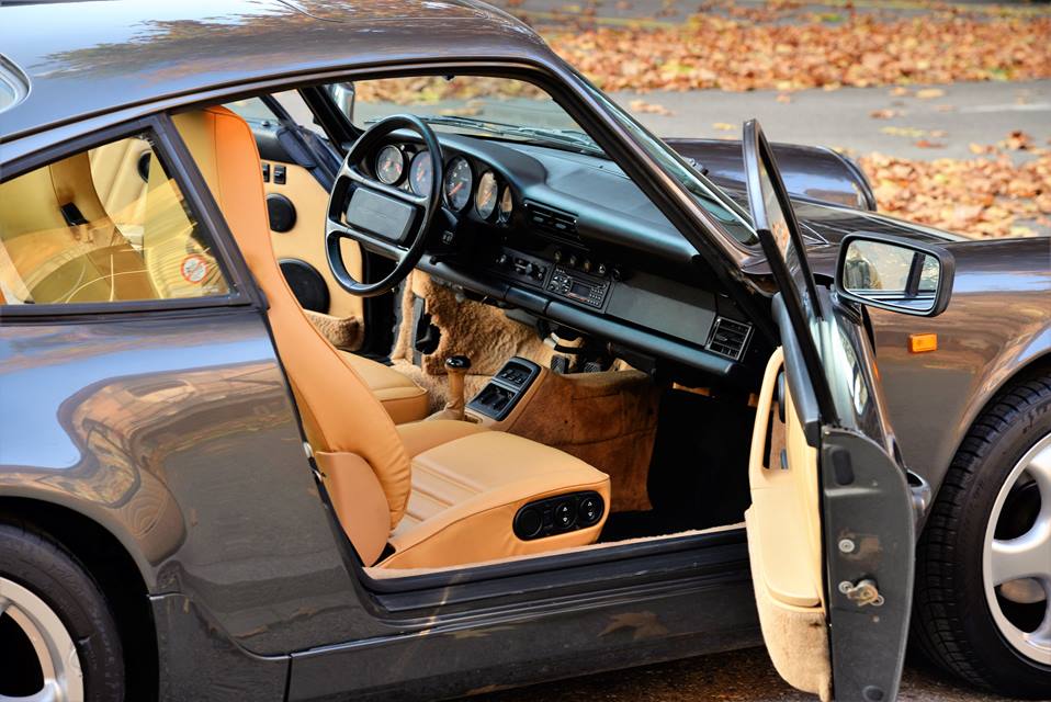 Porsche 911 Carrera 4