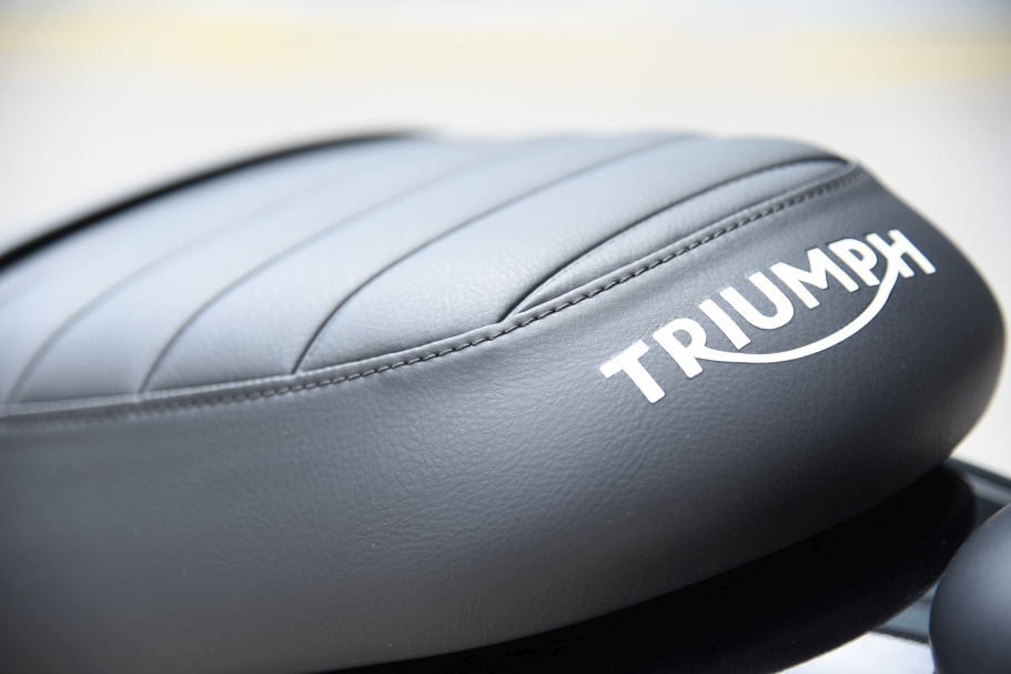 Triumph Steet Twin