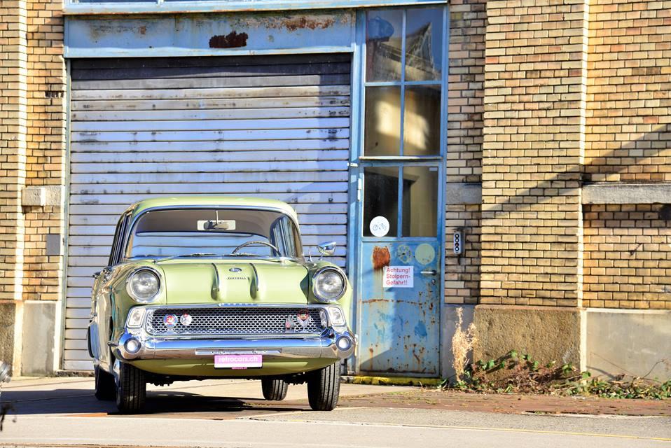 Vauxhall Victor FD Super