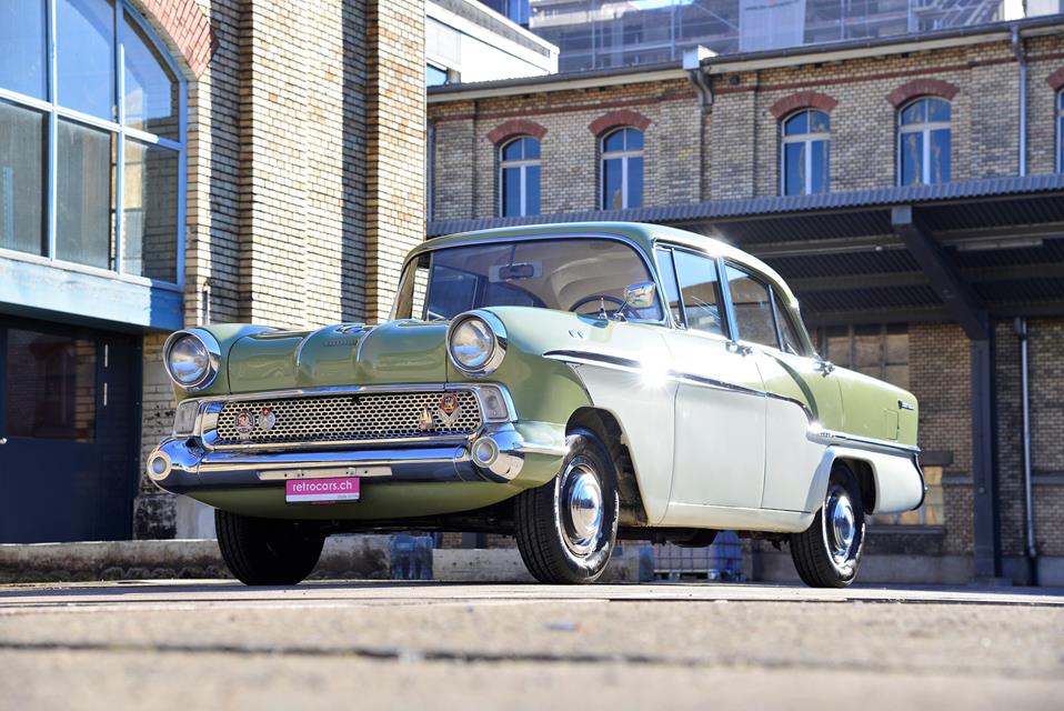 Vauxhall Victor FD Super