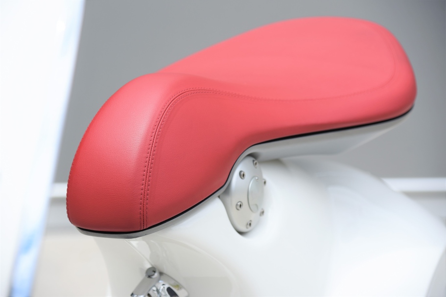 Vespa 946